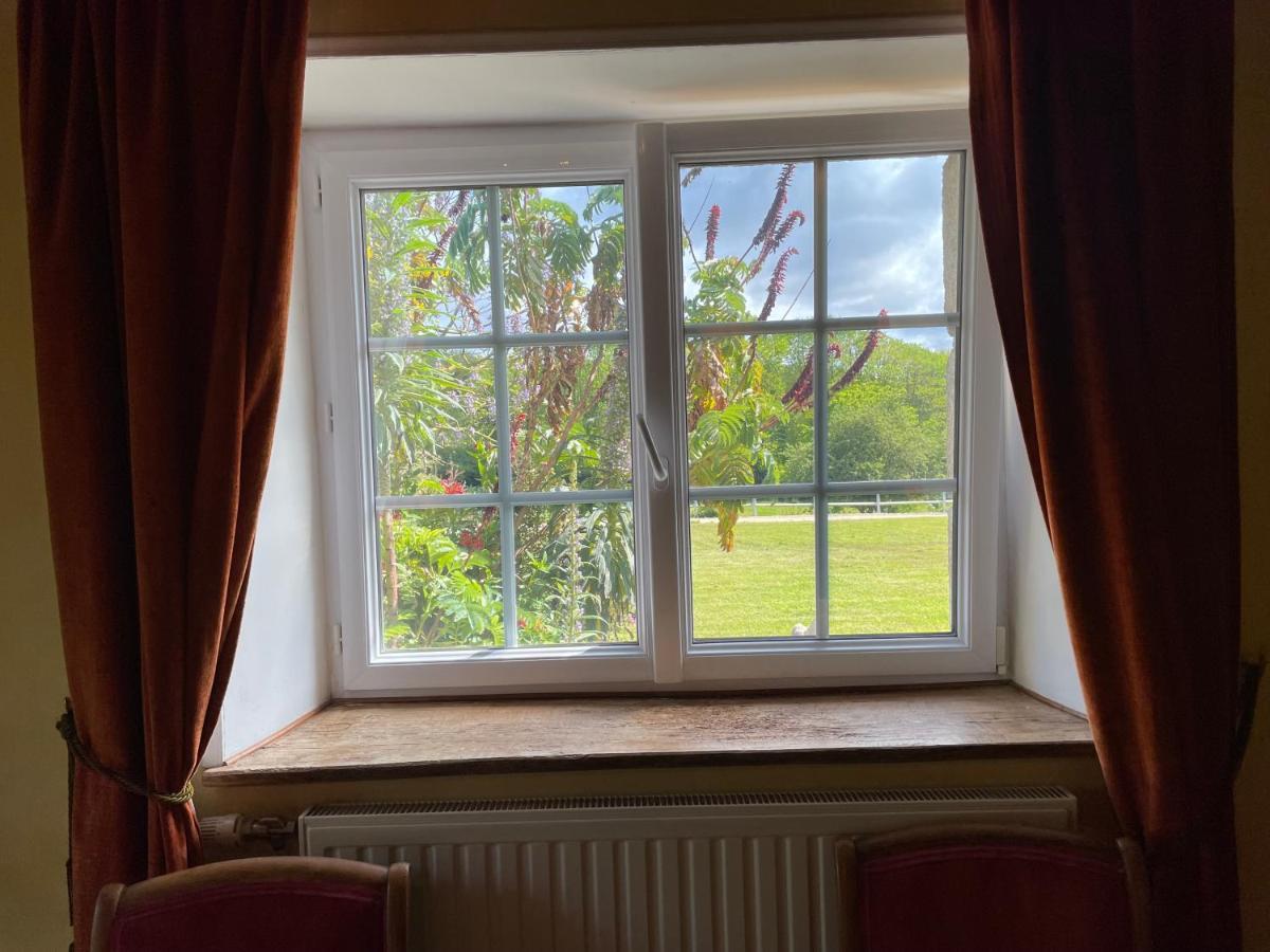 Bed and Breakfast Manoir De Kerliviry Cleder Экстерьер фото